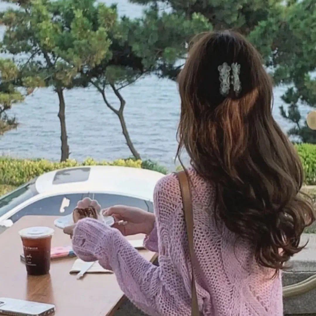 靠岸